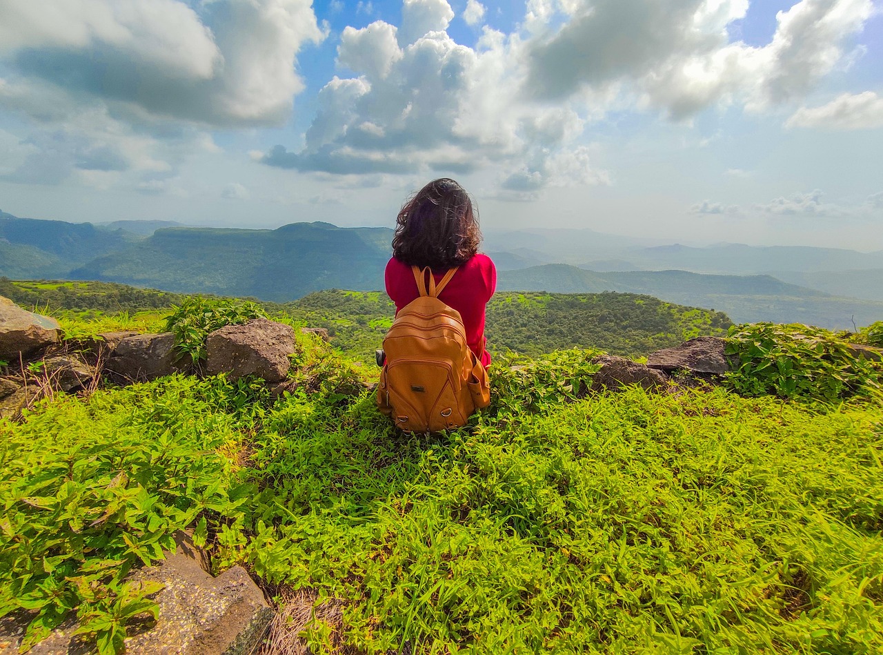Nagphani (Cobra kang Hood), 12 km adoh saka Lonavala - Lonavala | Secret World Trip Planner
