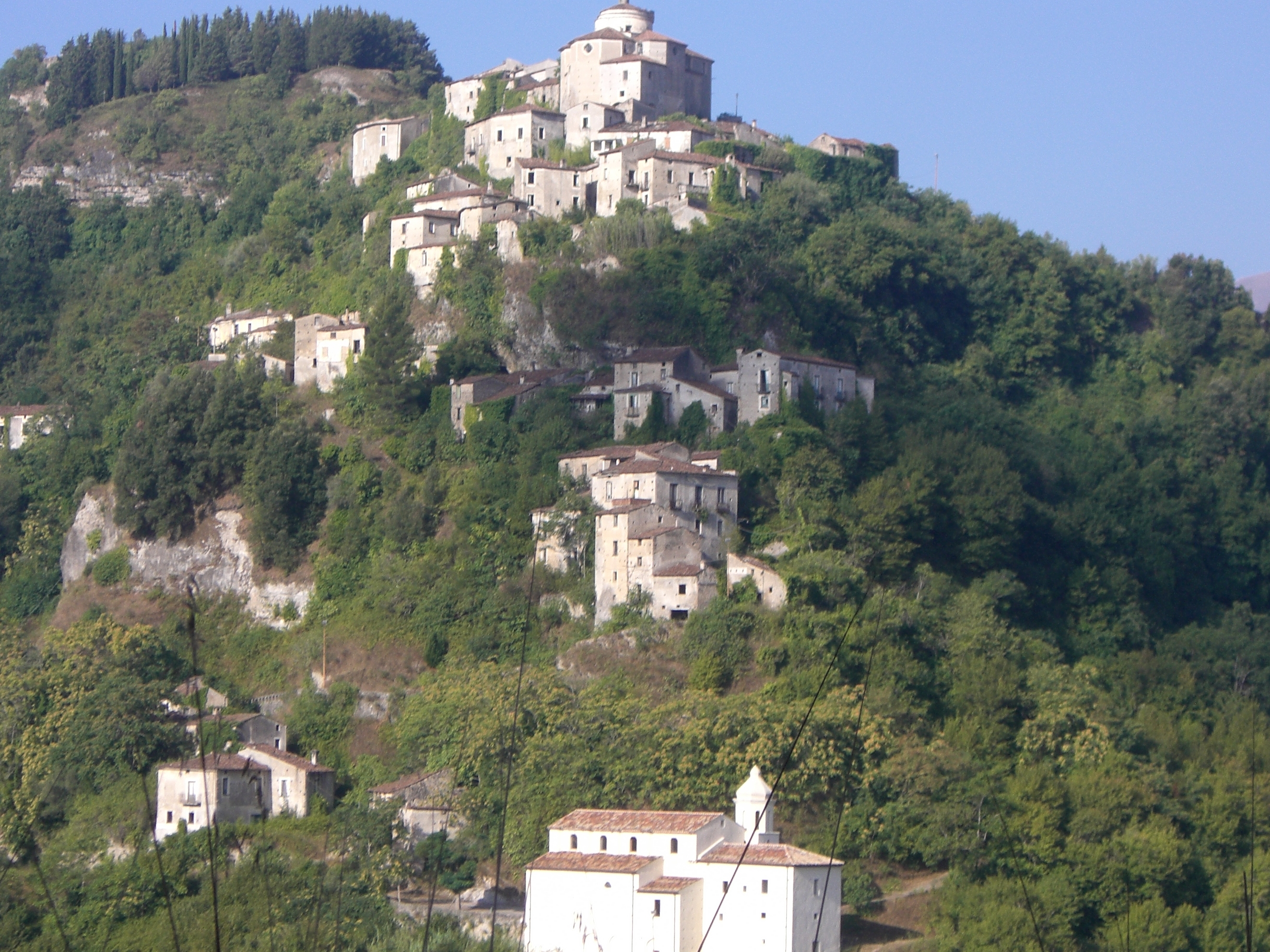 Castillo de Laino en Calabria - Laino Castello | Secret World Trip Planner