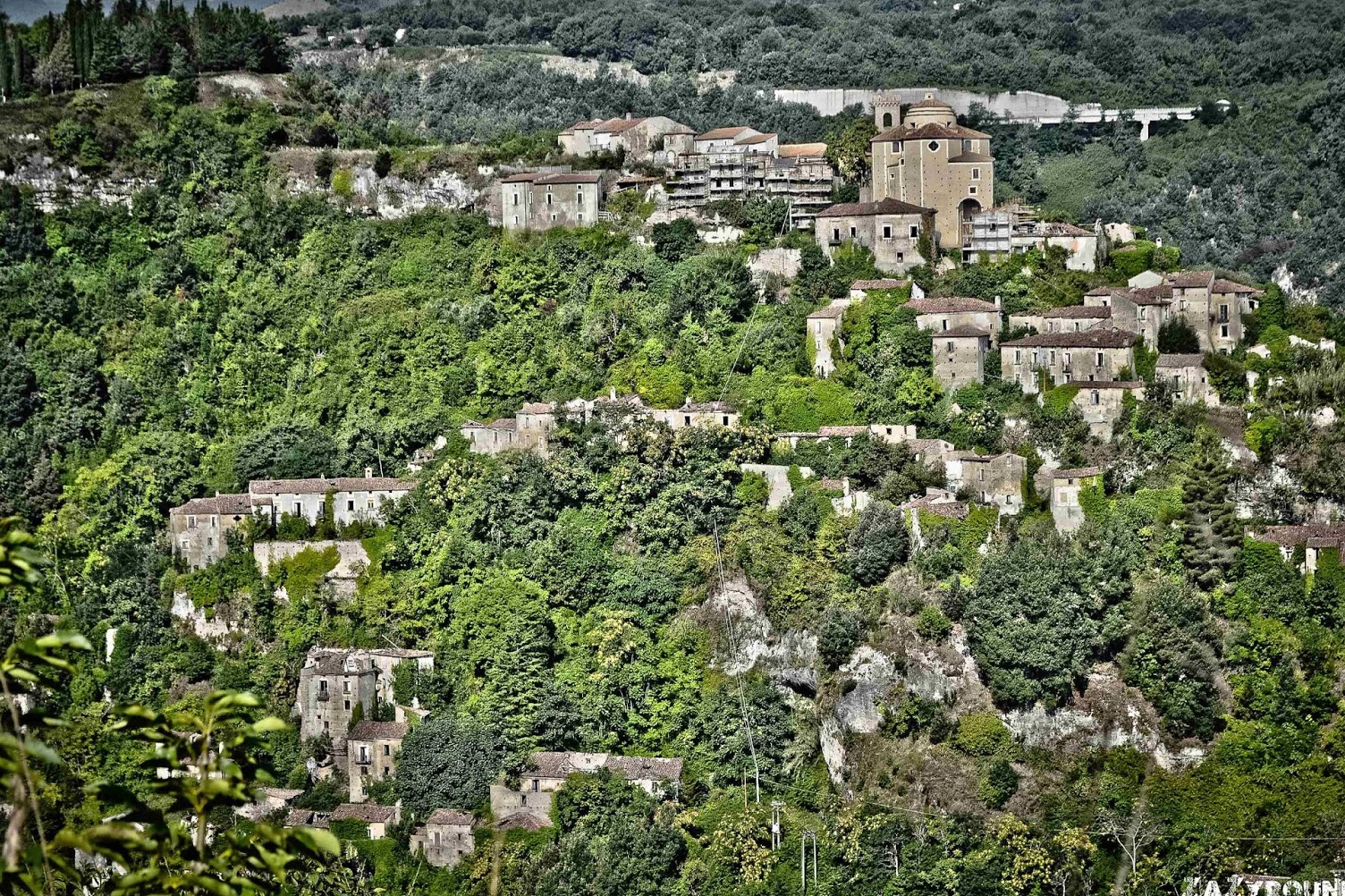 Laino Castell - Laino Castello | Secret World Trip Planner