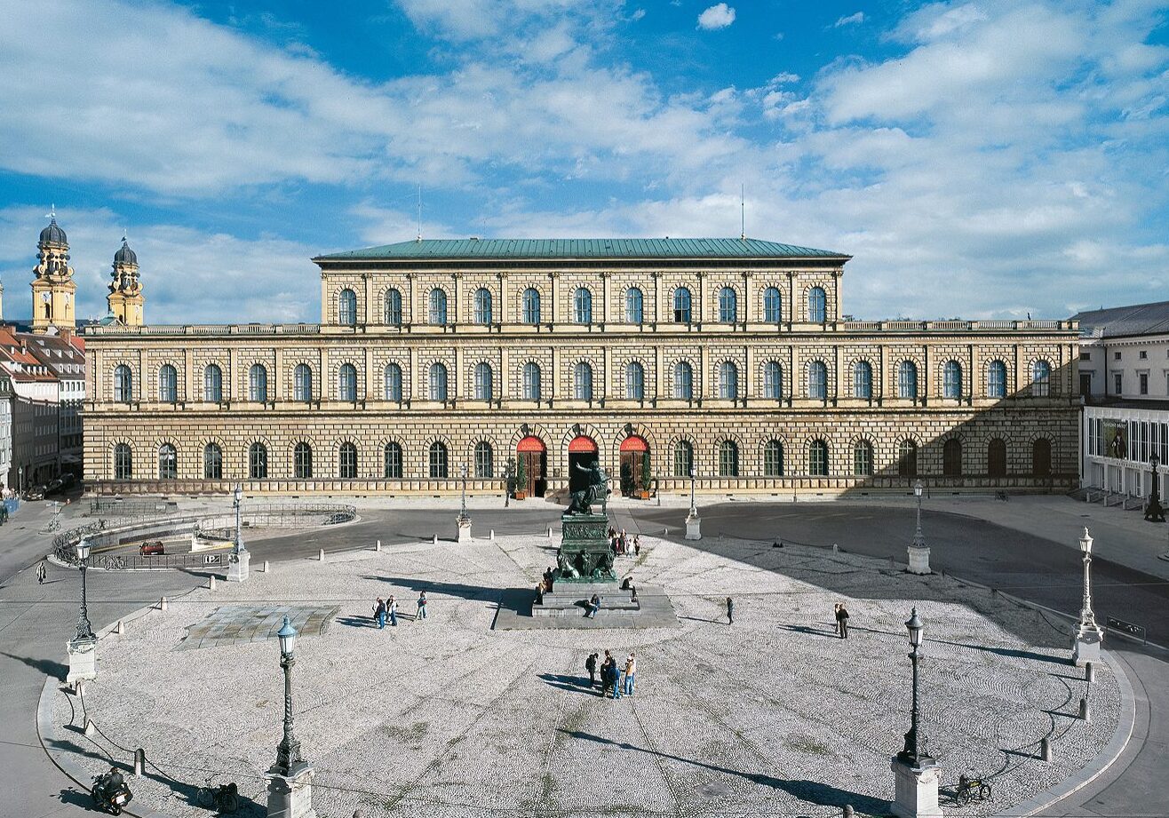 Residenz, el Palacio Real de Munich - München | Secret World Trip Planner