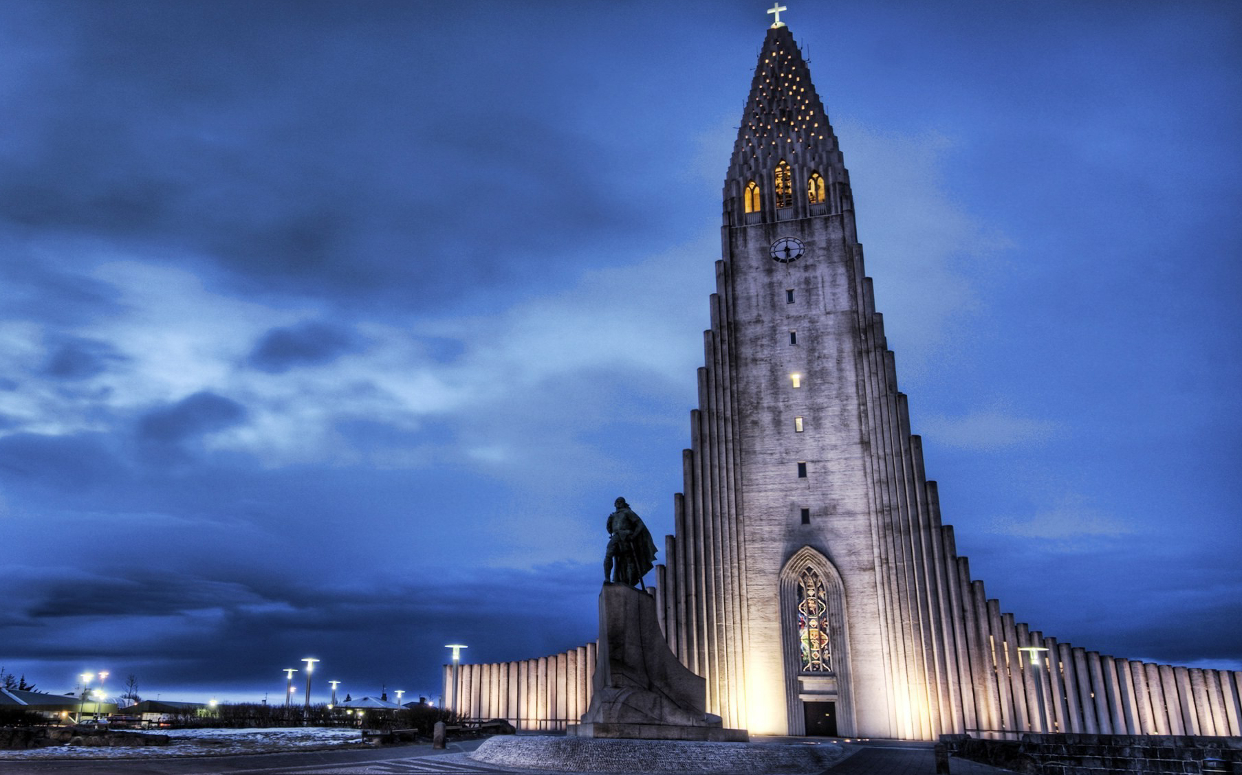 Hallgrímskirkja Church in Reykjavík - Reykjavík | Secret World Trip Planner
