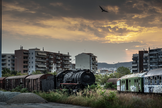 Reliquias oxidadas de Salónica: Los vagones abandonados congelados en el tiempo — Kallithea