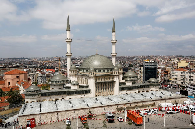 Taksim Mosque - Taksim Cd. 2 B | Secret World Trip Planner
