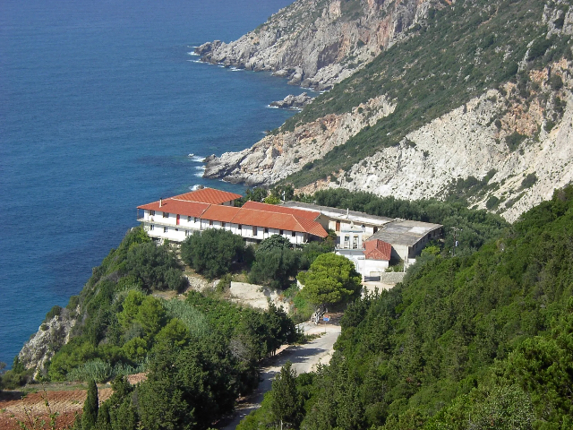 కిపూరియా మఠం - Lixouri | Secret World Trip Planner