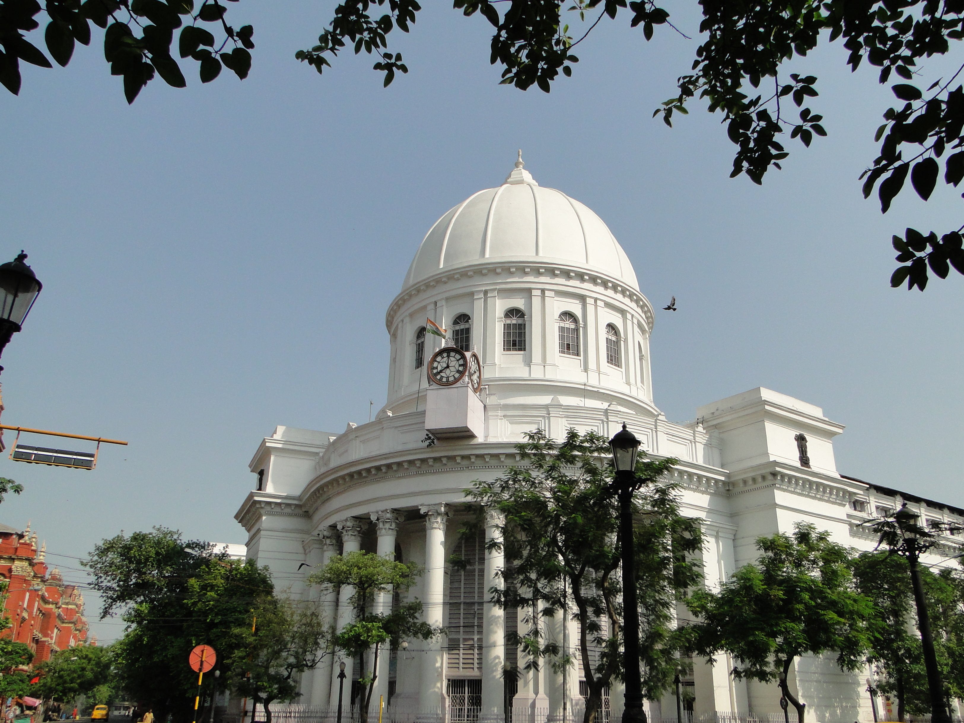 GPO or the General Post Office of Kolkata - Kolkata | Secret World Trip Planner
