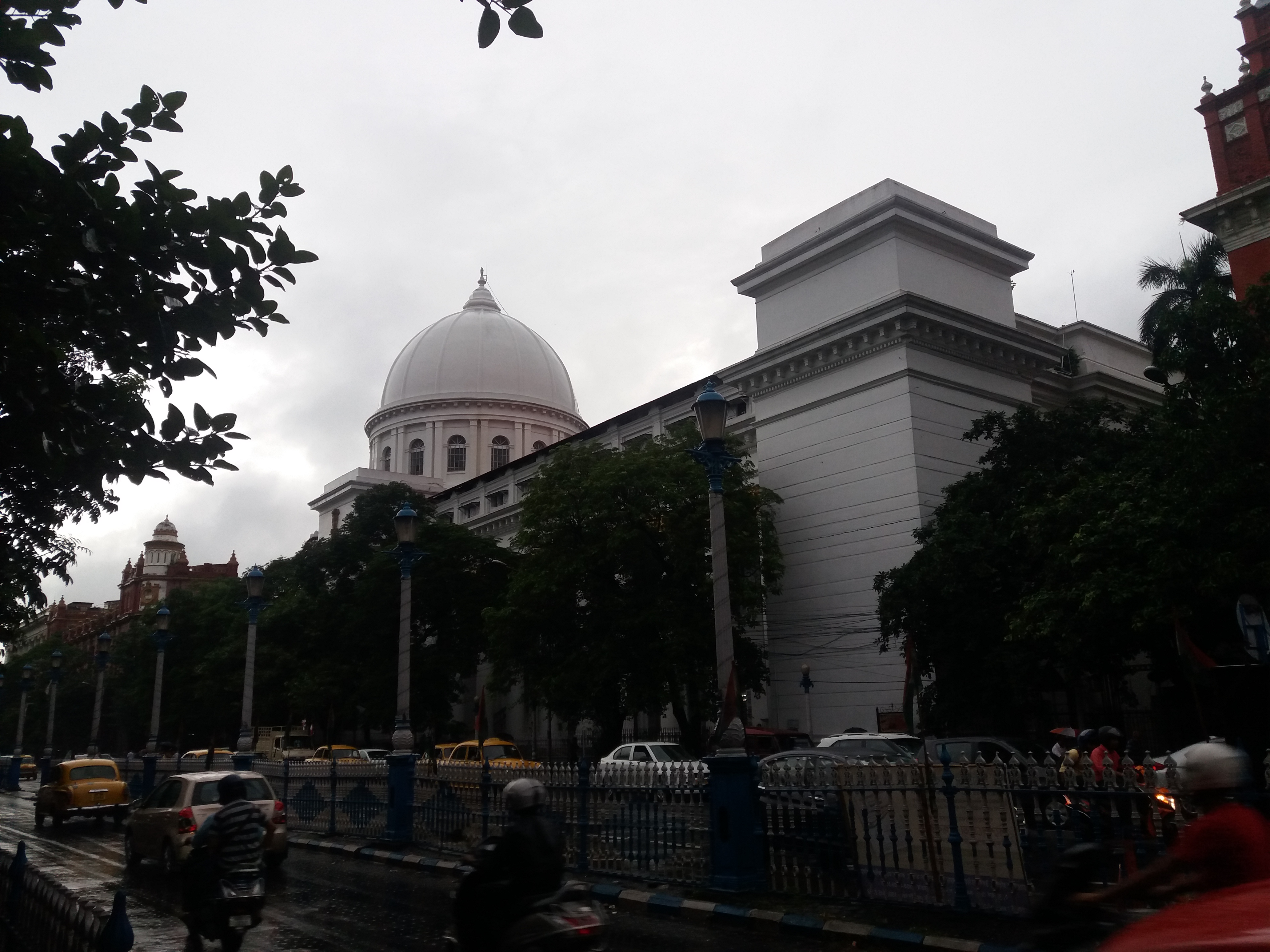 GPO or the General Post Office of Kolkata - Kolkata | Secret World Trip Planner