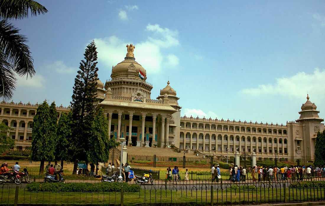 Vidhan Soudha en Bangalore - Bengaluru | Secret World Trip Planner