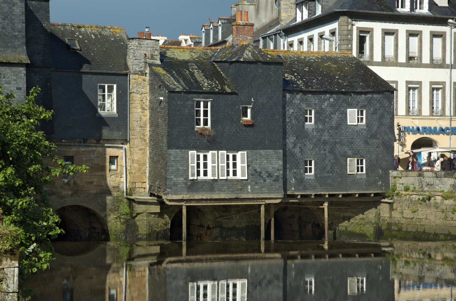 El Pont De Rohan en Landerneau (Francia) - Landerneau | Secret World Trip Planner