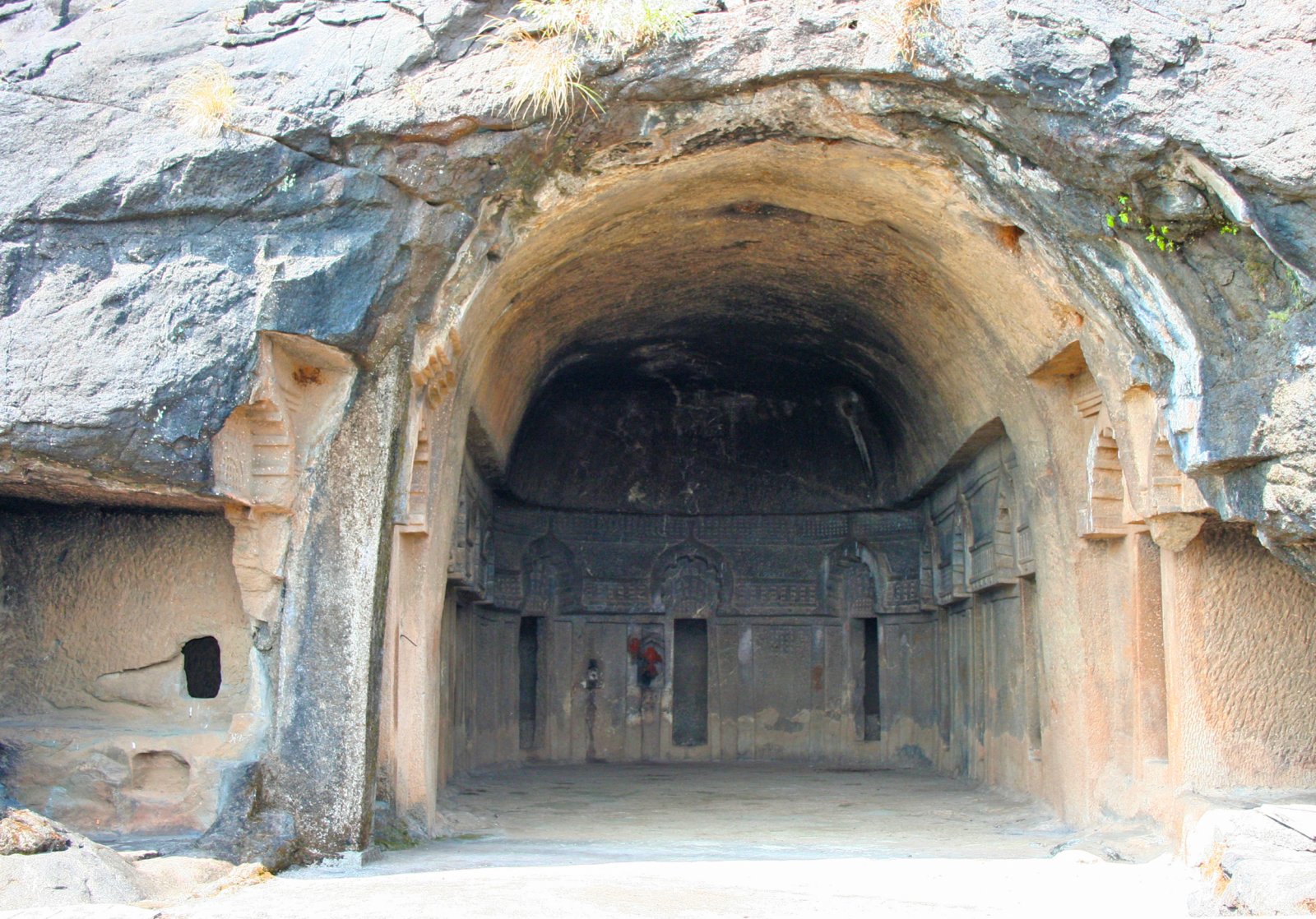 Pune: Bedse Guwa-Guwa - Pune | Secret World Trip Planner