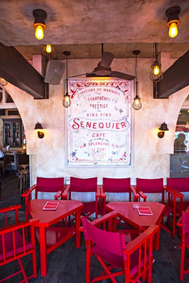 il Senequier અને Brigitte Bardot - Saint-Tropez | Secret World Trip Planner