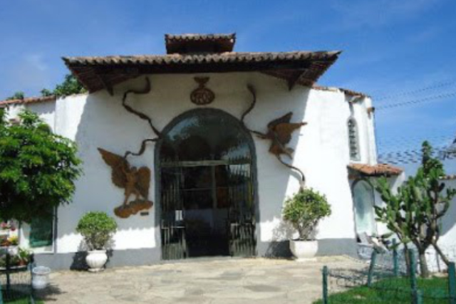 Kapelle Unserer Lieben Frau von der Empfängnis - Armação dos Búzios - Rio de Janeiro | Secret World Trip Planner