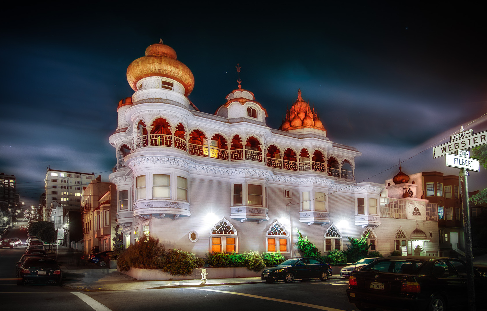California: El Templo Vedanta - San Francisco | Secret World Trip Planner