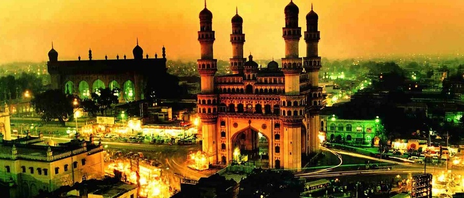 Charminar - Sans aucun doute le point de repère le plus emblématique d'Hyderabad. - Hyderabad | Secret World Trip Planner