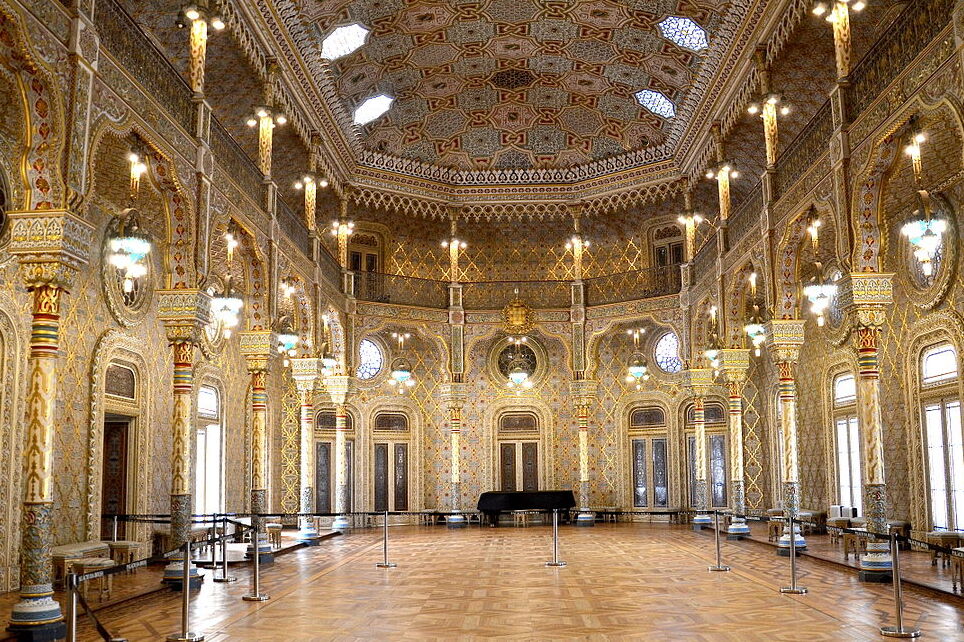 Porto | Der Börsenpalast (Palacio da Bolsa) - Porto | Secret World Trip Planner