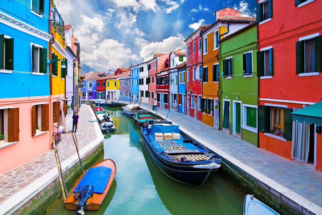 Burano: The most colourful village in the world! - Venezia | Secret World Trip Planner