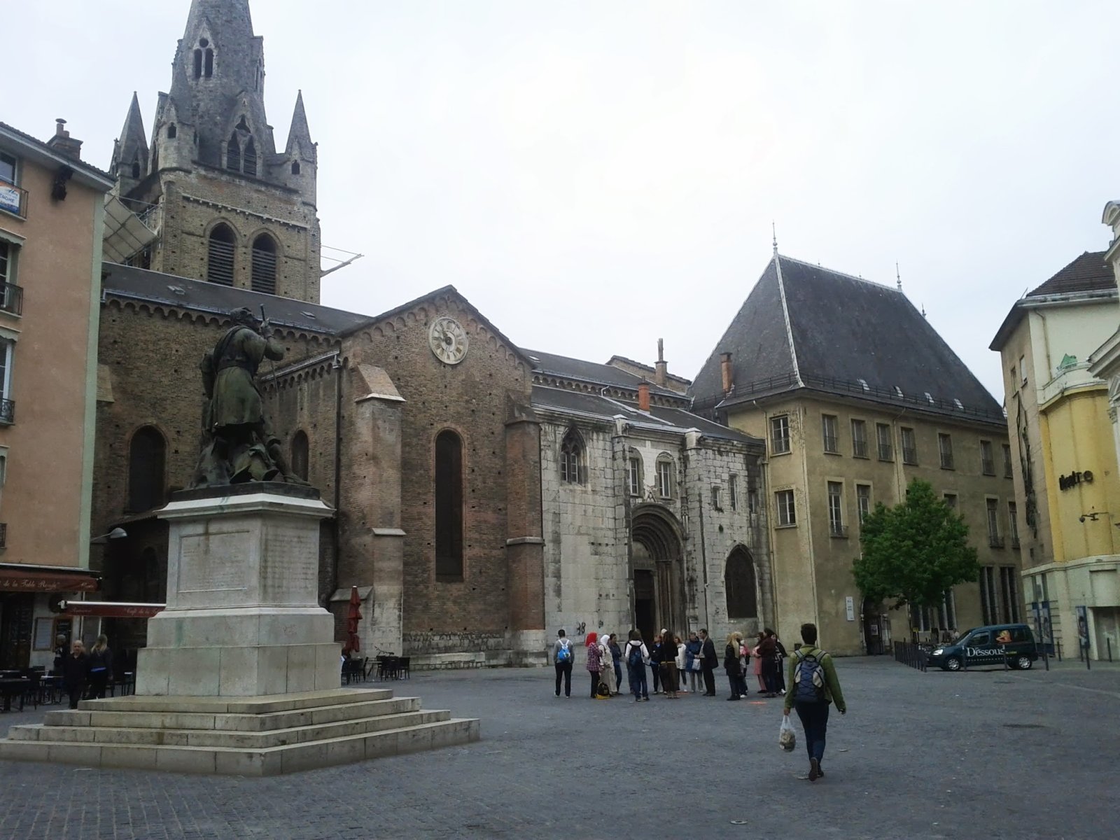 Grenoble, un importante centro científico europeo - Grenoble | Secret World Trip Planner
