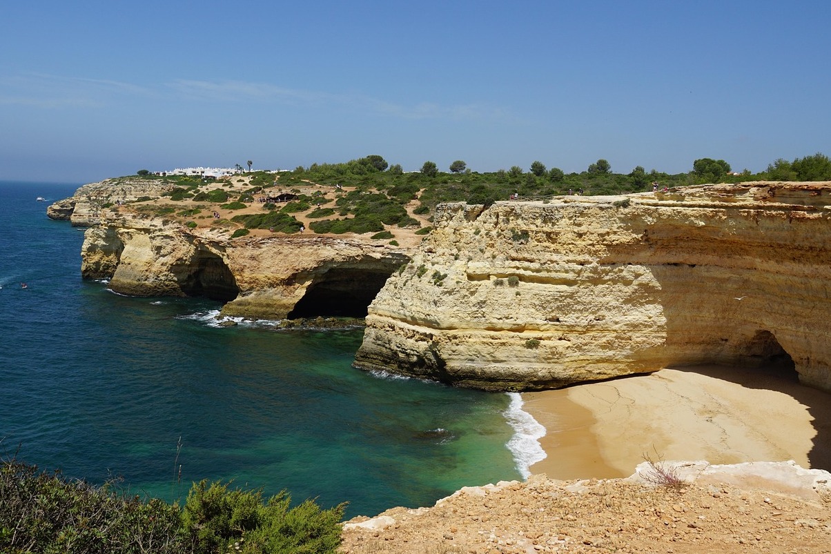 La Cueva del Mar de Benagil en el Algarve: una verdadera maravilla natural - Carvoeiro | Secret World Trip Planner
