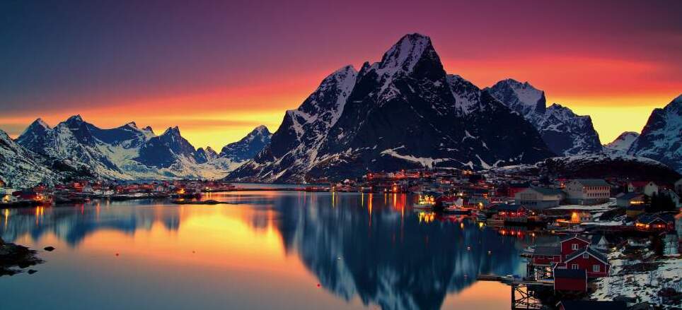 Sol de medianoche en Lofoten Noruega ..... ¡Moskenes! — Moskenes