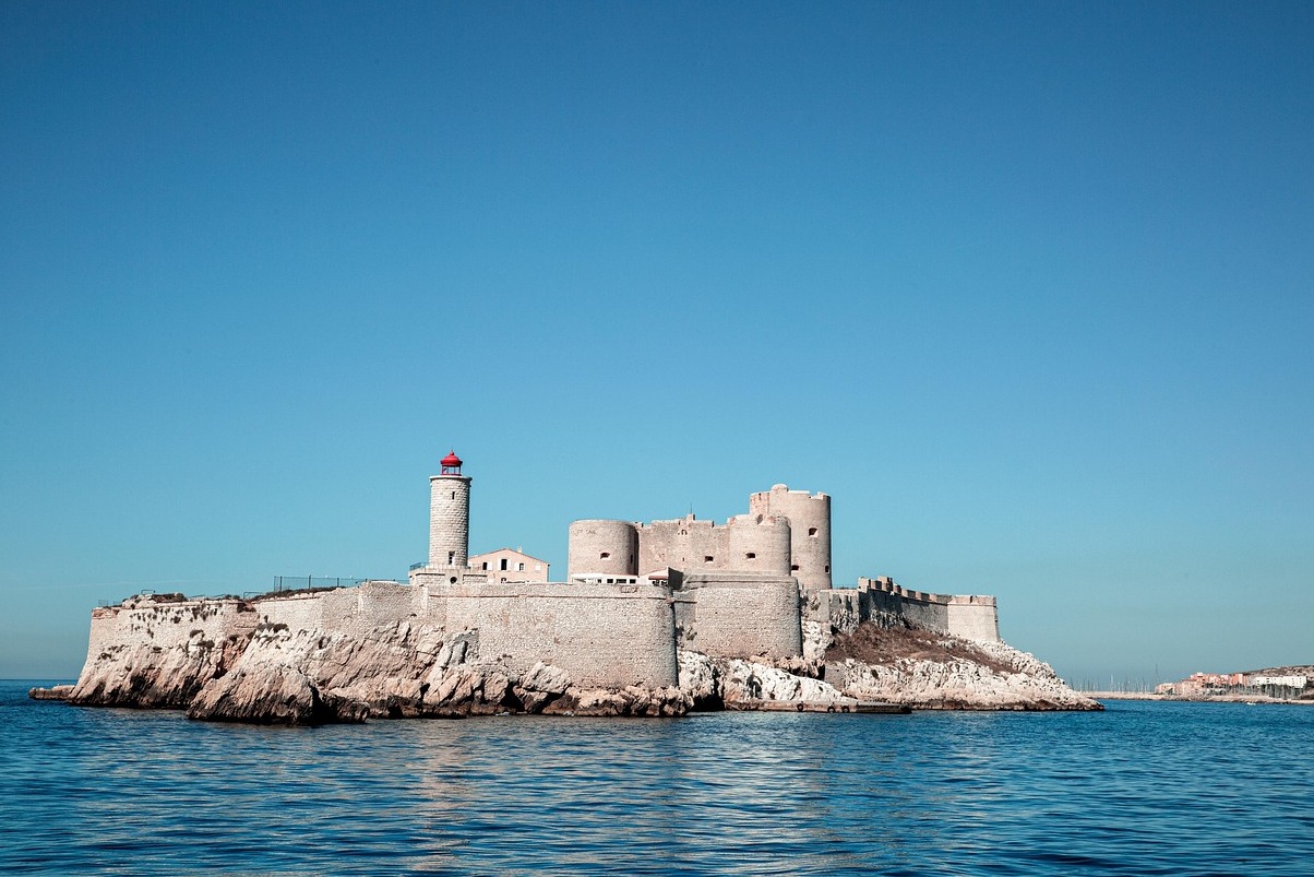 La costa entre Cassis y la ciudad de Marsella - Cassis | Secret World Trip Planner