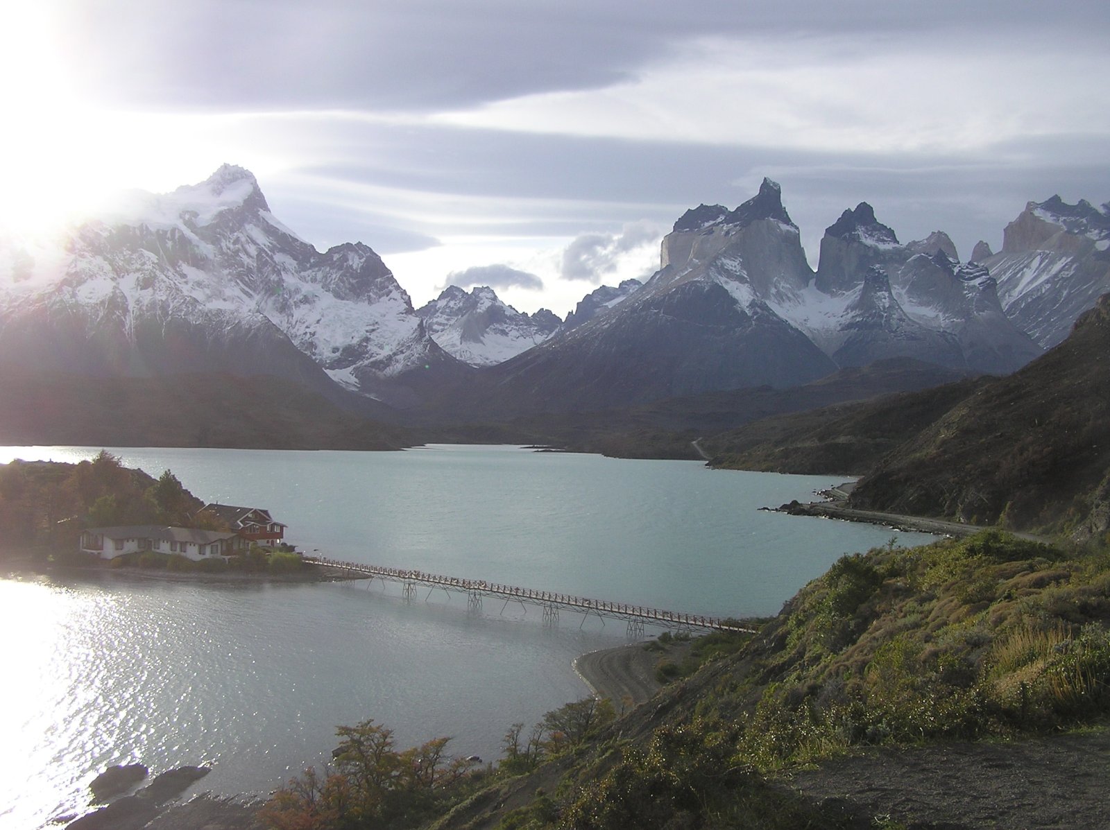 Patagonia: Lago Pehoe, un lugar irreal en el borde del mundo - Torres de Paine | Secret World Trip Planner