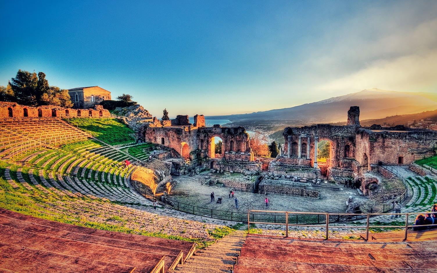 Taormina -Jewel of Sicila - Taormina | Secret World Trip Planner