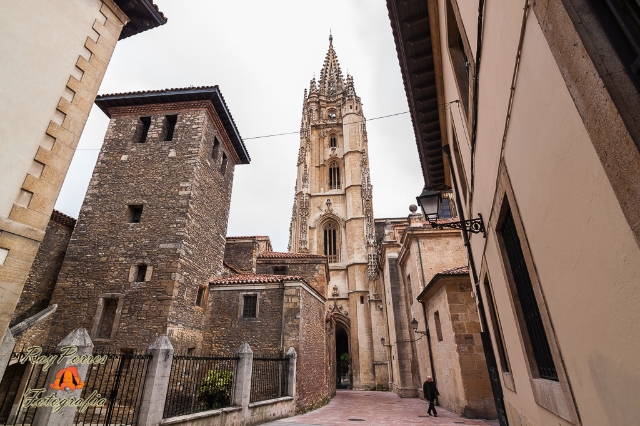 Eaglais San Tirso - Oviedo | Secret World Trip Planner