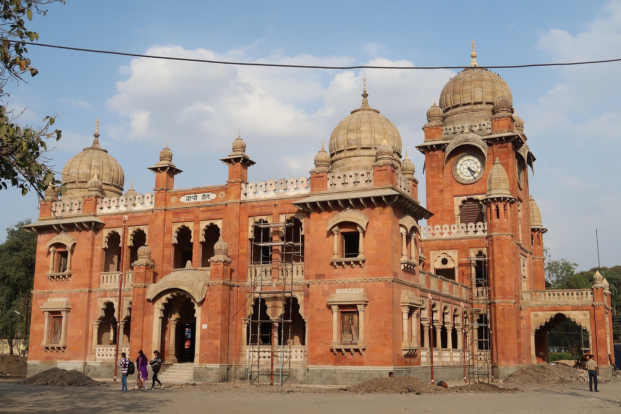 Indore: Poha jalebi - Indore | Secret World Trip Planner