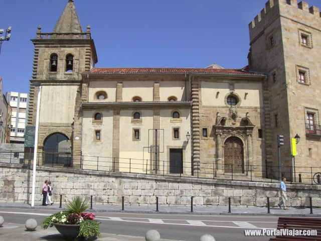 Svētā Huana Bautistas Kolēģiāta baznīca - Gijón | Secret World Trip Planner