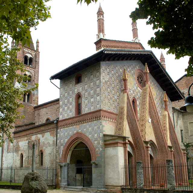 Sankt Antonius af Ranverso - Sant'Antonio di Ranverso | Secret World Trip Planner