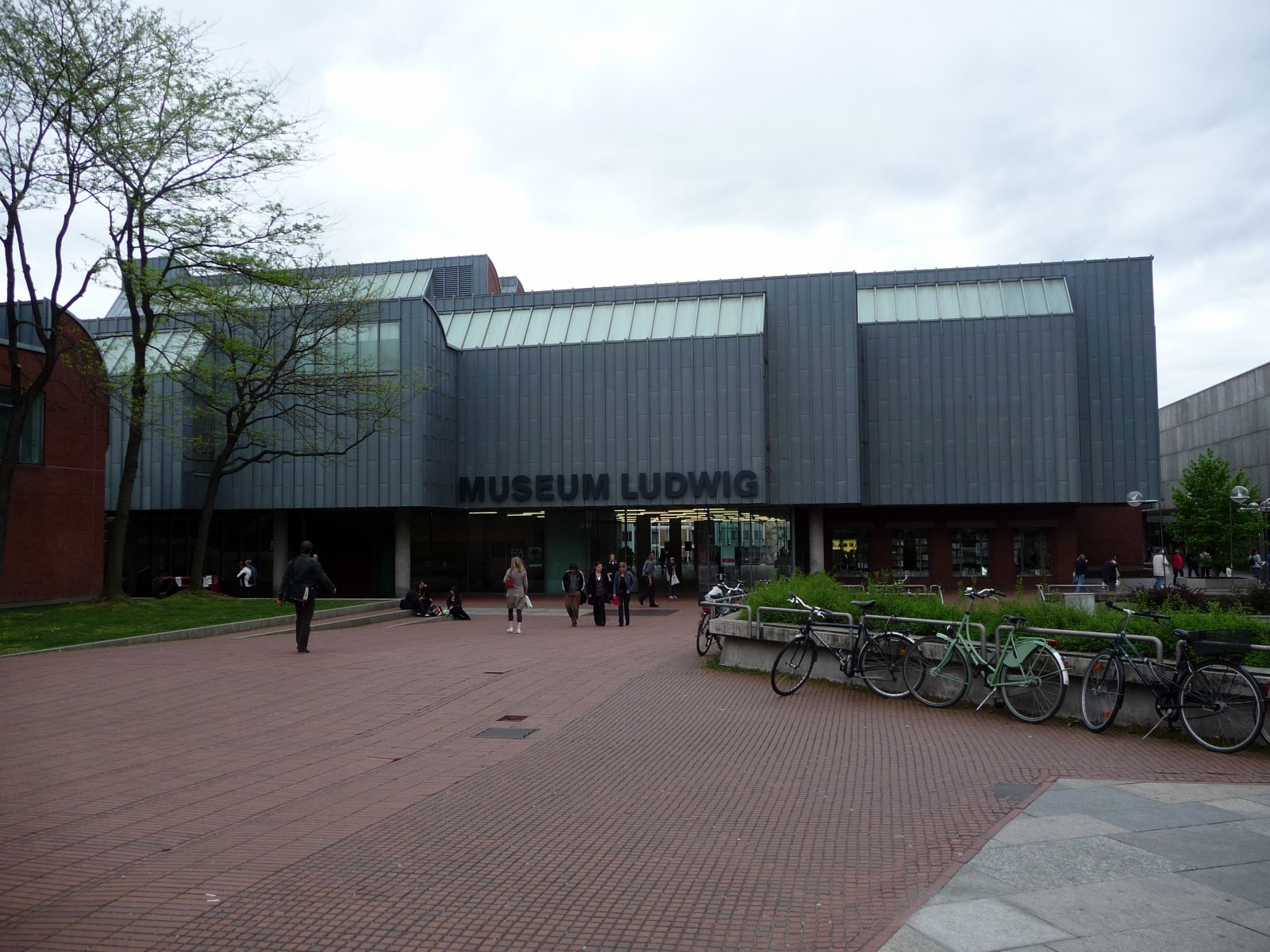 Das Museum Ludwig in Köln - Köln | Secret World Trip Planner