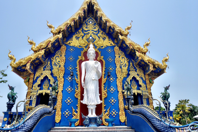 Der Blaue Tempel - Amphoe Mueang Chiang Rai | Secret World Trip Planner