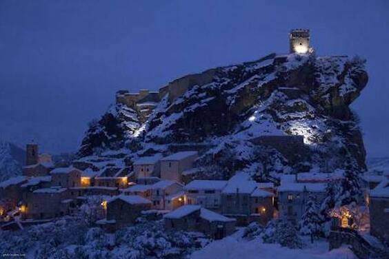 Rockcascalenya - Roccascalegna | Secret World Trip Planner