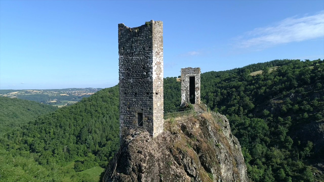 Ruševine Peyrusse-le-Roc - Peyrusse-le-Roc | Secret World Trip Planner