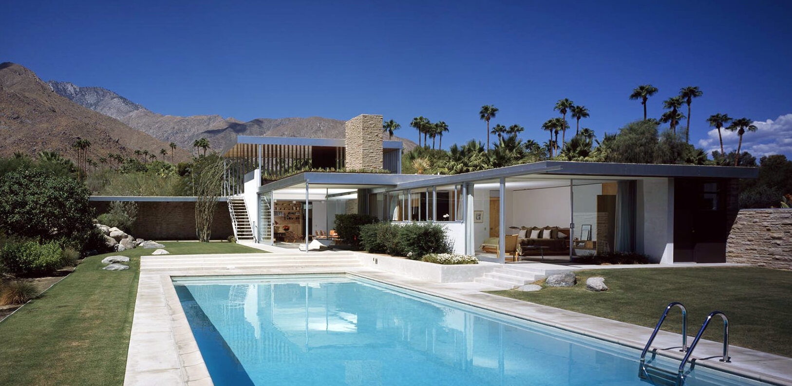 Kaufmann House in Palm Springs, California - Palm Springs | Secret World Trip Planner