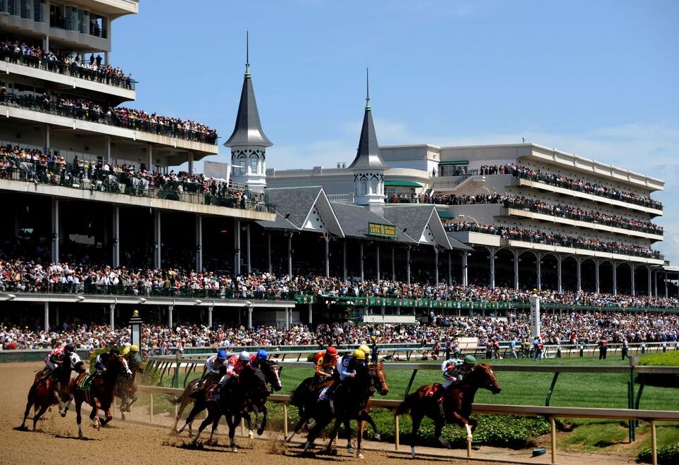 Churchill Downs Racetrack: home of the Kentucky Derby - Louisville | Secret World Trip Planner