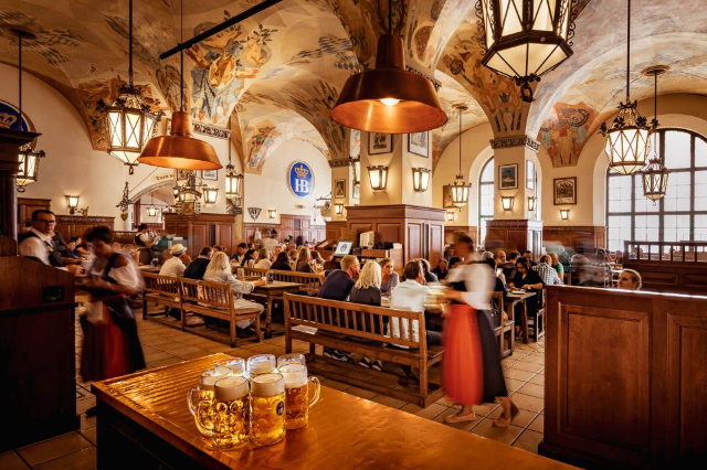 霍夫布劳豪斯 - München | Secret World Trip Planner
