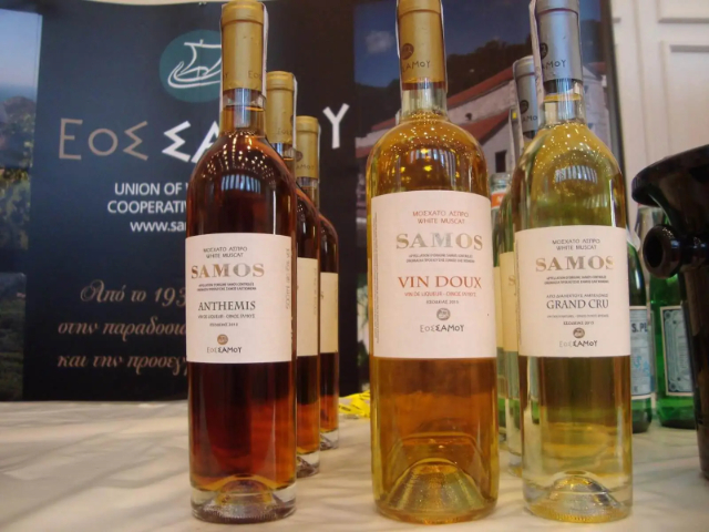 Vini di Samos — Karlovasi