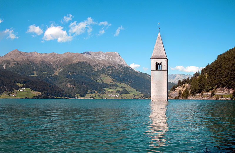 Jezioro Resia Dzwonnica - Resia | Secret World Trip Planner