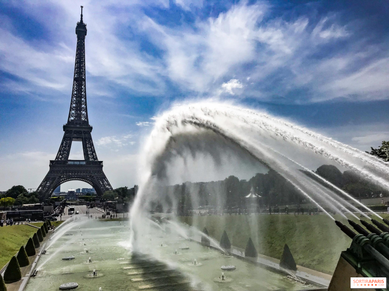 Đài phun nước Warsaw - Paris | Secret World Trip Planner