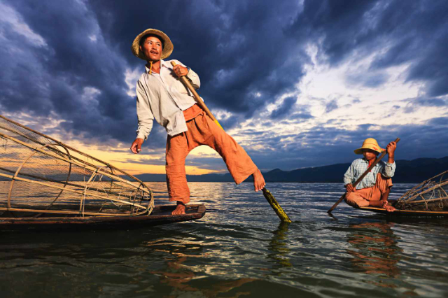 Pagode del lago Inle, Myanmar: Un viaggio tra misticismo e serenità - Lago Inle | Secret World Trip Planner