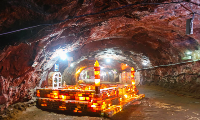 Mina de sal de Khewra - Khewra | Secret World Trip Planner