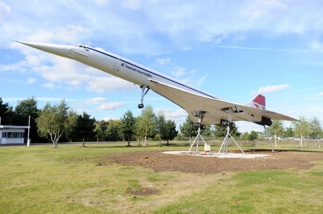 G-BBDG, el primer Concorde que transporta 100 pasajeros a Mach - Brooklands Dr | Secret World Trip Planner