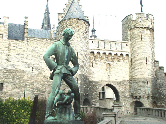 Sanamu ya Lange Wapper - Antwerpen | Secret World Trip Planner
