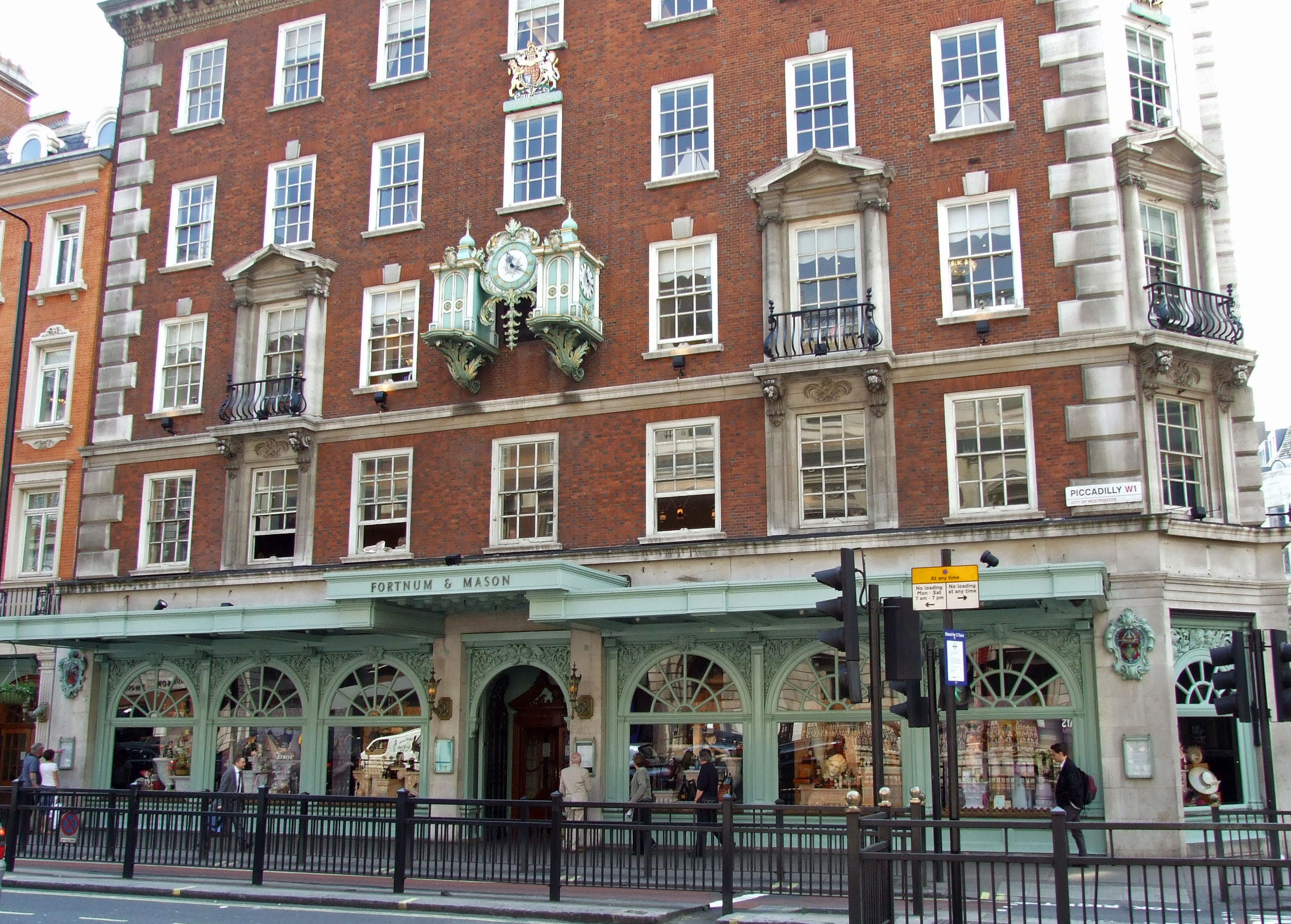 Fortnum Ve Mason - Londra | Secret World Trip Planner