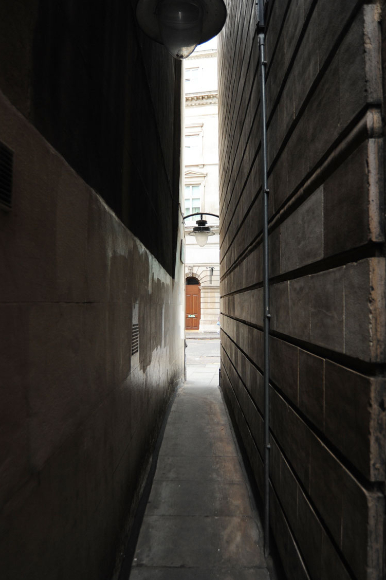 Brydges Place es el callejón más estrecho de Londres - Londra | Secret World Trip Planner