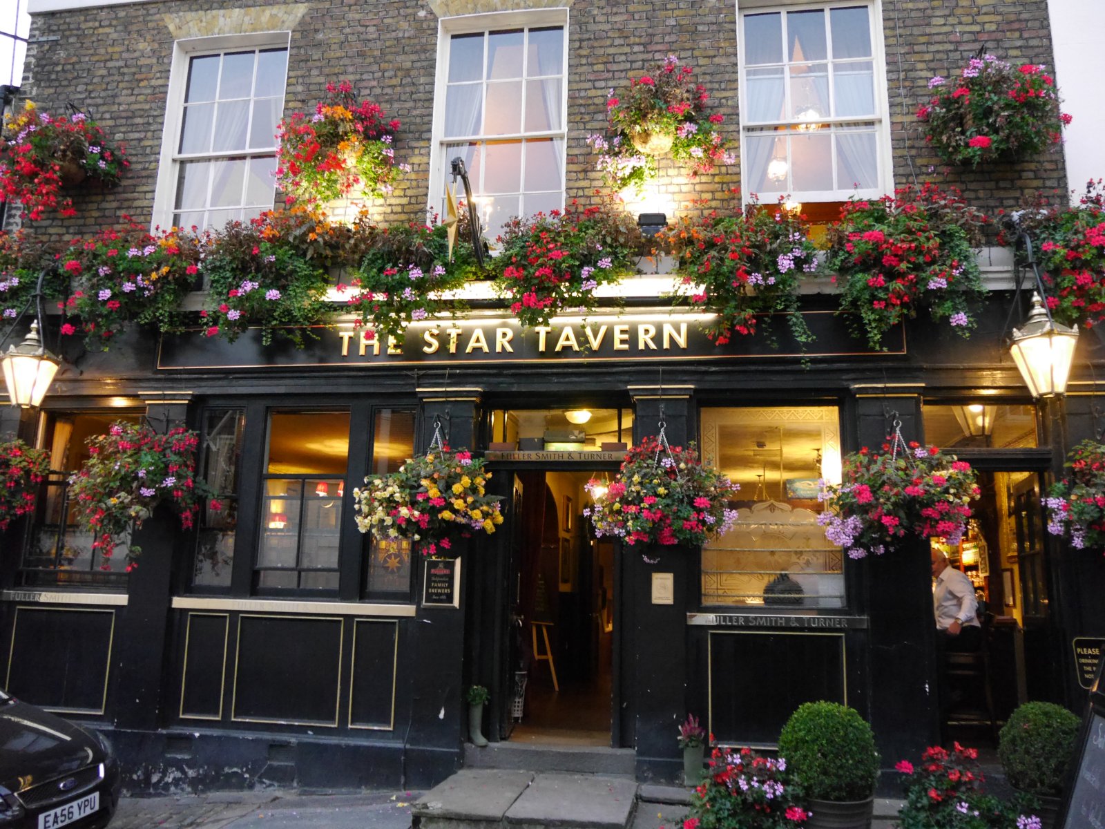 Londres: La Taberna de las Estrellas - Londra | Secret World Trip Planner