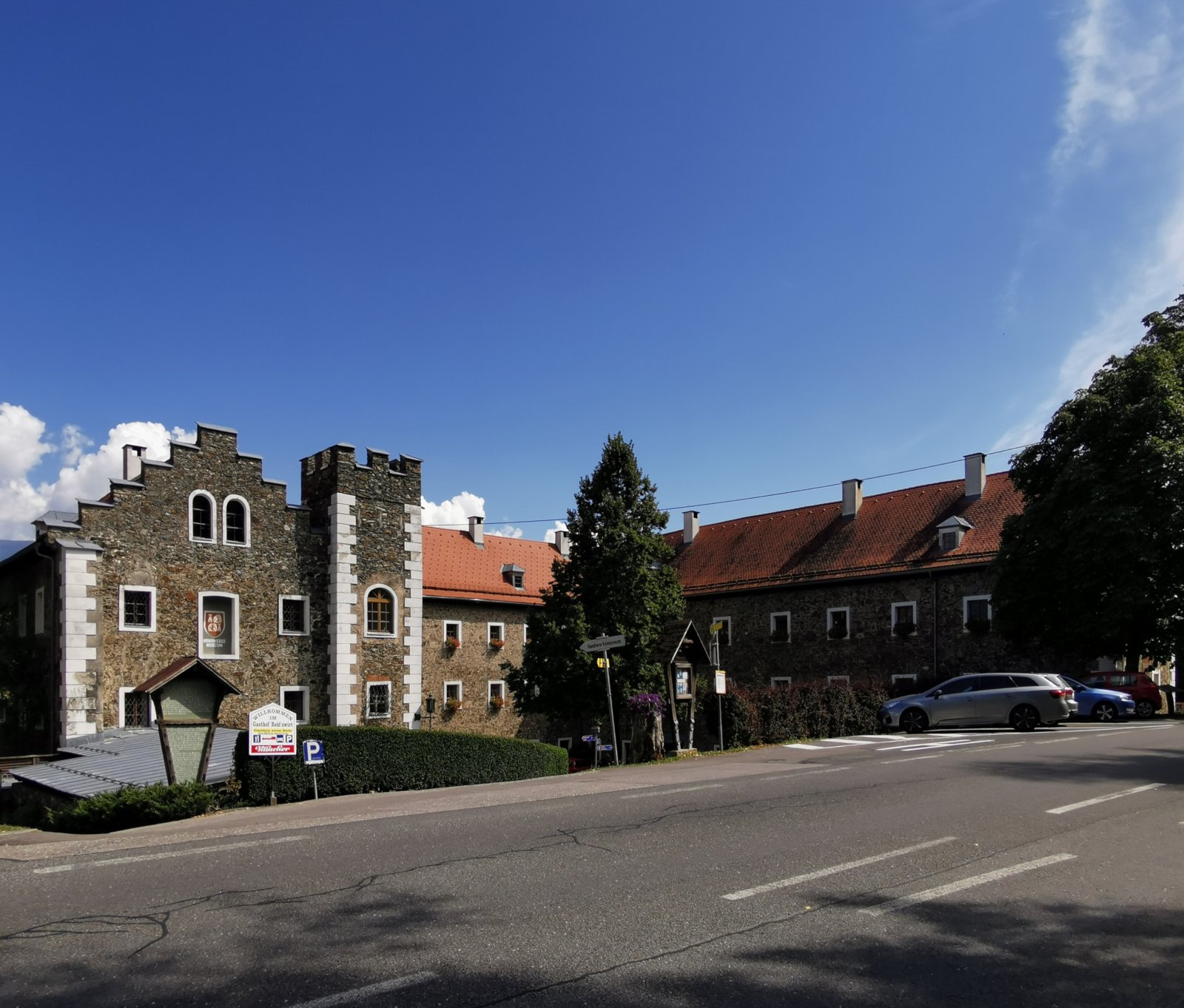 Ortenburg Castle - Baldramsdorf | Secret World Trip Planner