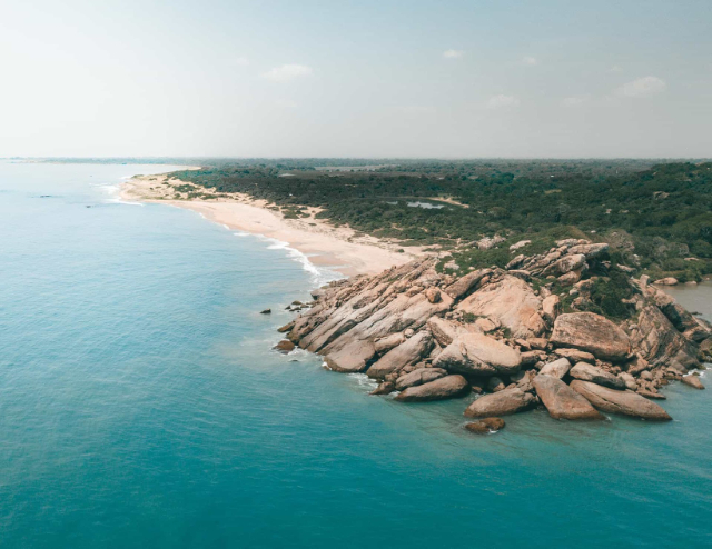 Elephant Rock Beach - Kalkudah | Secret World Trip Planner