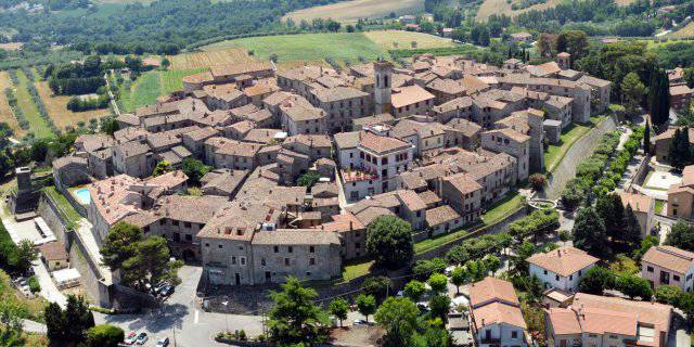 Monte Castello di Vibio i Raj Utracony - Monte Castello di Vibio | Secret World Trip Planner