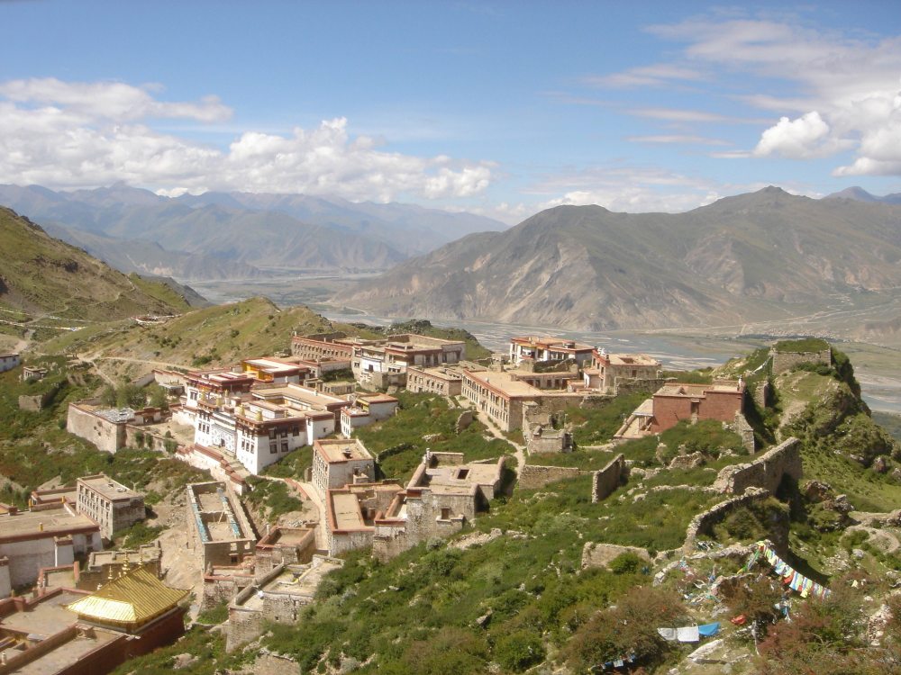 Ganden Monastery (Chinese Name: 甘丹寺) in Tibet - Lhasa | Secret World Trip Planner